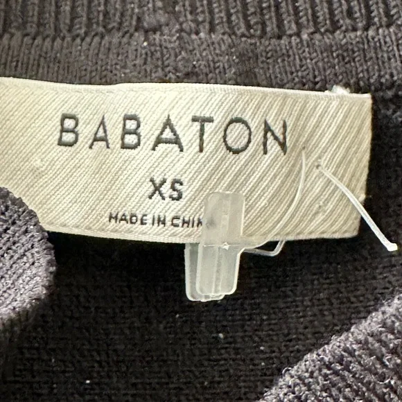 Aritzia Babaton Sculpt Neck Trajectory Top - Picture 6 of 6